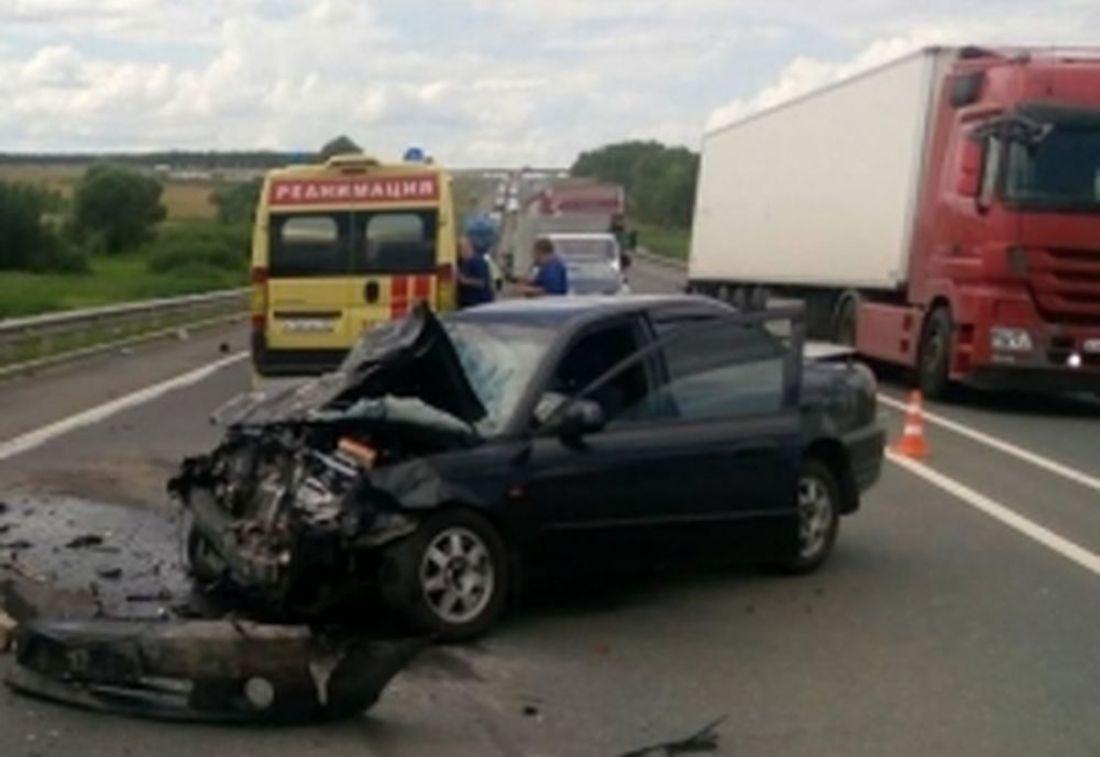 На федеральной трассе в Пензенской области три автомобиля пострадали в  жестком ДТП