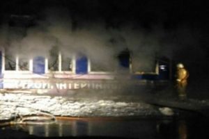 Ночью в Пензенской области одиннадцать человек тушили кирпичное здание