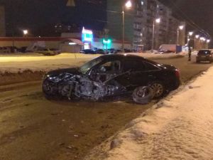 Появилось видео с места жесткого столкновения «Ауди» и «Яндекс. Такси» в Пензе