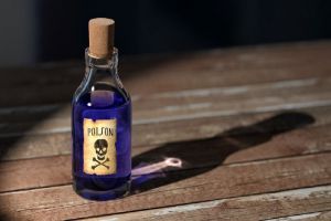 Житель Пензенской области пытался продать земляку пойло с отравой