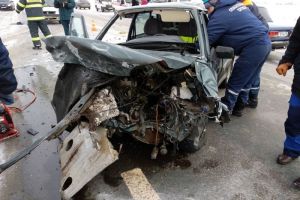 В страшной аварии под Пензой пострадали брат и сестра