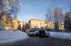 На Западной поляне в Пензе столкнулись два автомобиля «Яндекс Такси»