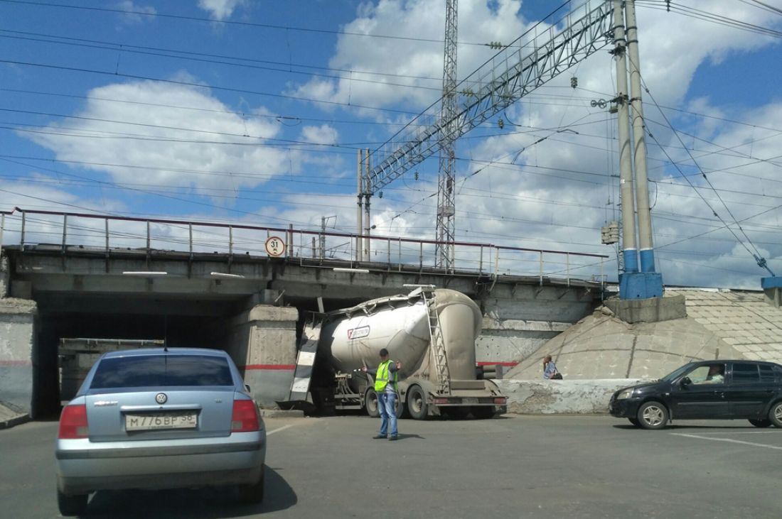 перед мостом