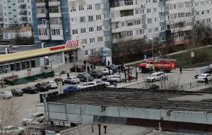 Рано утром в пензенском микрорайоне Терновка загорелась «десятка». Видео