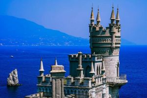 Надеясь на отдых в Крыму, пензячка потеряла крупную сумму