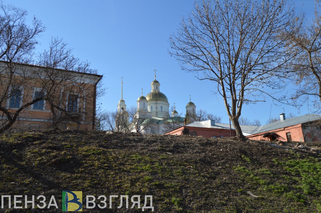 В Пензе продолжаются работы по созданию видовой лестницы к Спасскому собору