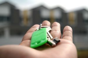 Хозяин магазина в Пензенской области поплатился за то, что оставил ключи в «условленном месте»