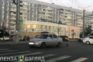 В пензенском микрорайоне Терновка две легковушки устроили ДТП