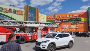 «Загорелось служебное помещение». Из «Коллажа» в Пензе эвакуировали посетителей