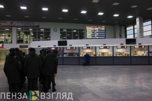 В зданиях железнодорожного вокзала и аэропорта Пензы работают сотрудники спецслужб