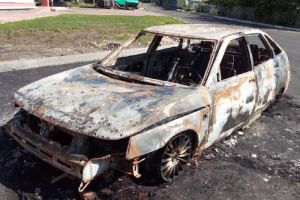 Ночью на Севере в Пензе дотла сгорел автомобиль