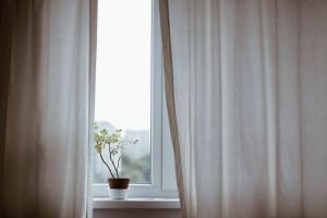 В Каменке Пензенской области из окна выпала 5-летняя девочка