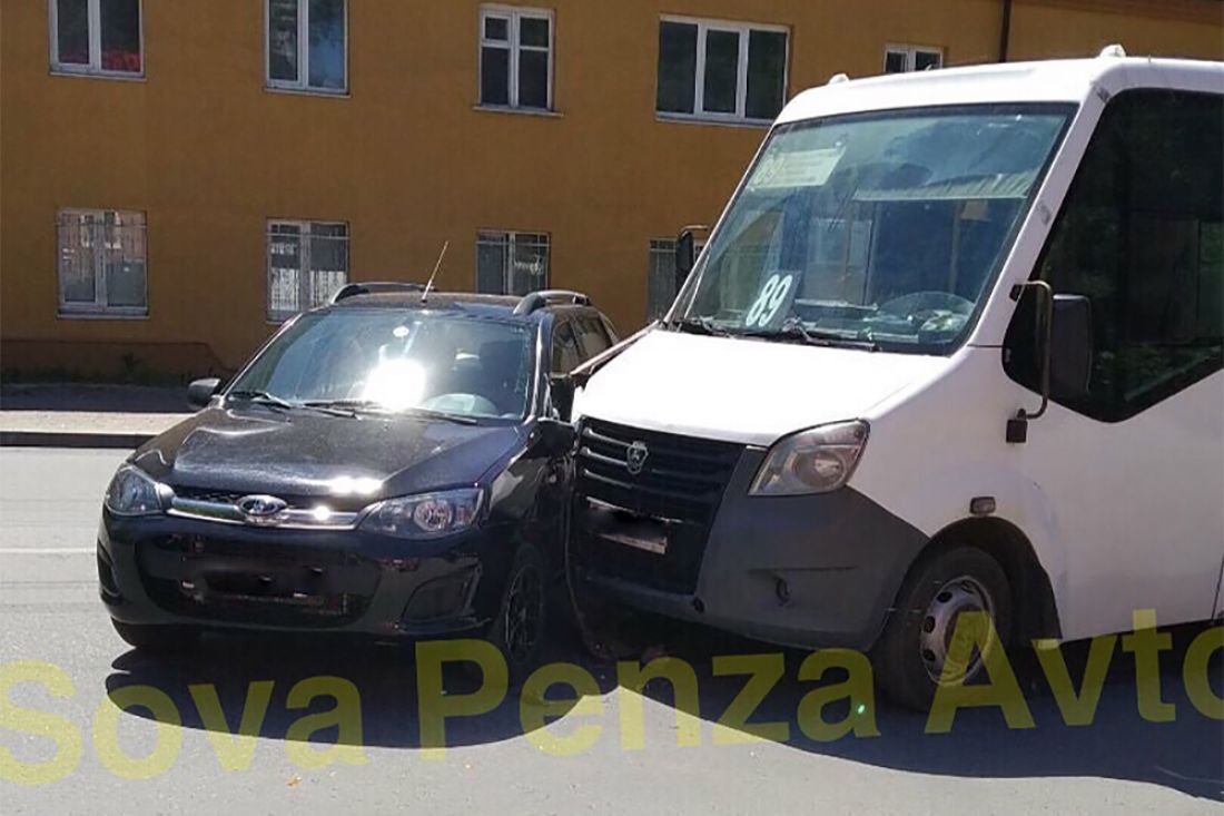 В Арбеково пензенская городская маршрутка попала в ДТП