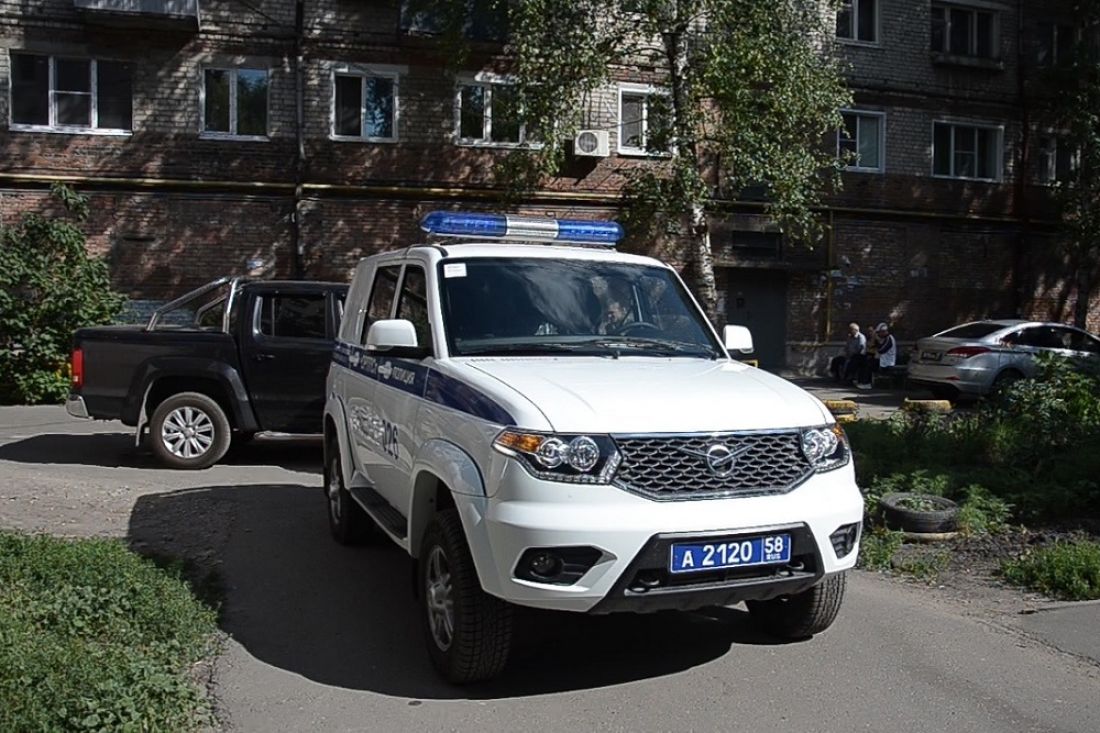 Во дворе дома на улице Луначарского в Пензе нашли мину. Фото