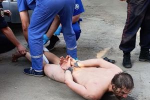 Дебоширившего в Пензе голого мужчину госпитализировали в токсикологию