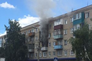 1 пострадал и 20 эвакуированы. В Кузнецке Пензенской области загорелась квартира в пятиэтажке