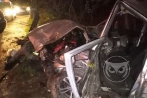 «Очень жестко». В Терновке ночью случилась авария с двумя легковушками