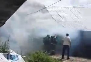 Опубликовано видео горящего дома в Сердобске Пензенской области