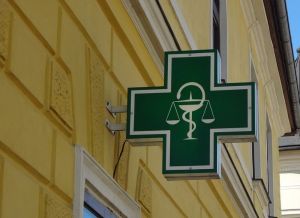 В Пензе мужчина без определенного места жительства обокрал аптеку