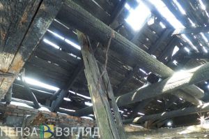 В Башмаковском районе вор забрался за наживой в аварийный дом