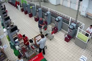 В Пензе ищут подозреваемого в краже кошелька. Фото