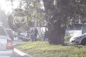 В Пензе мотоциклиста увезли в больницу после столкновения с иномаркой