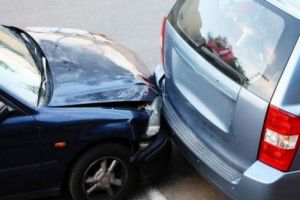 В Пензе преступная группировка инсценировала ДТП и получала страховку