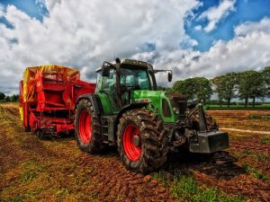 Житель Пензенской области не смог спрятать трактор от приставов