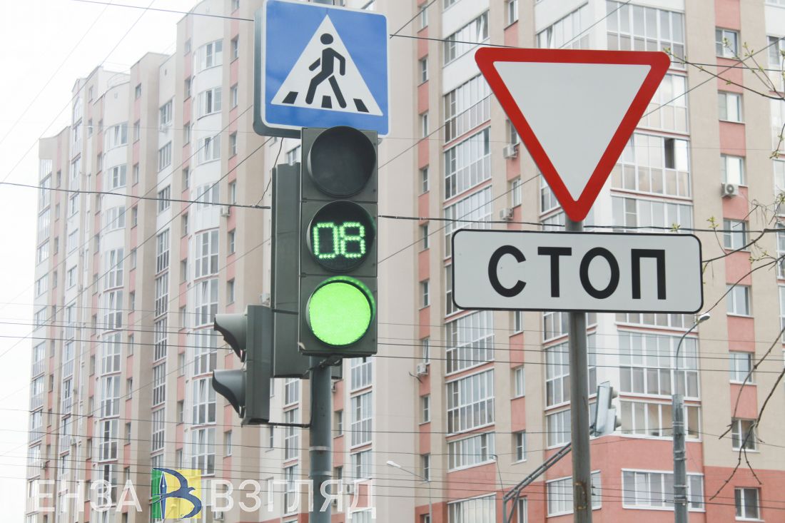 В Пензе микроавтобус сбил велосипедиста