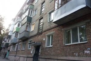 На Западной поляне пензячка просила о помощи с балкона многоэтажки
