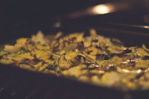 Житель Бессоновки перевел деньги за несуществующую духовку