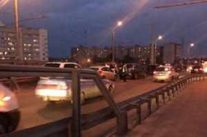 Пензенцы сообщают о «паровозике» из пяти машин в Терновке