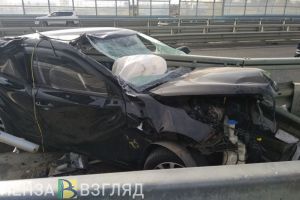 Установлена личность водителя, попавшего в ДТП на мосту в Пензе