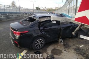 Эксклюзивные фото с места страшного ДТП на Леонидовском мосту в Пензе