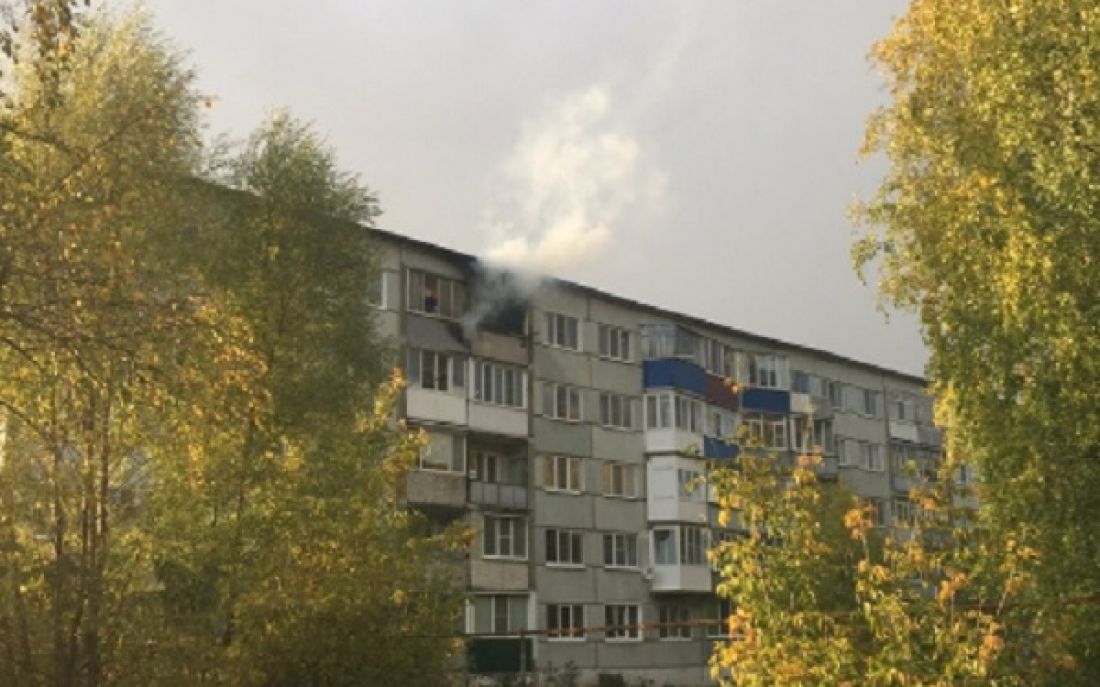 Пожар чемодановка пенза. Пожар в чемодановке пензенская область. Пожарные тушат частный дом. Засека кафе пожар. Пожар в с чемодановка пензенская область.