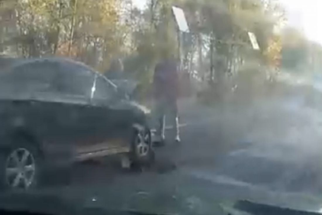 Очевидец снял на видео последствия жесткой аварии под Пензой