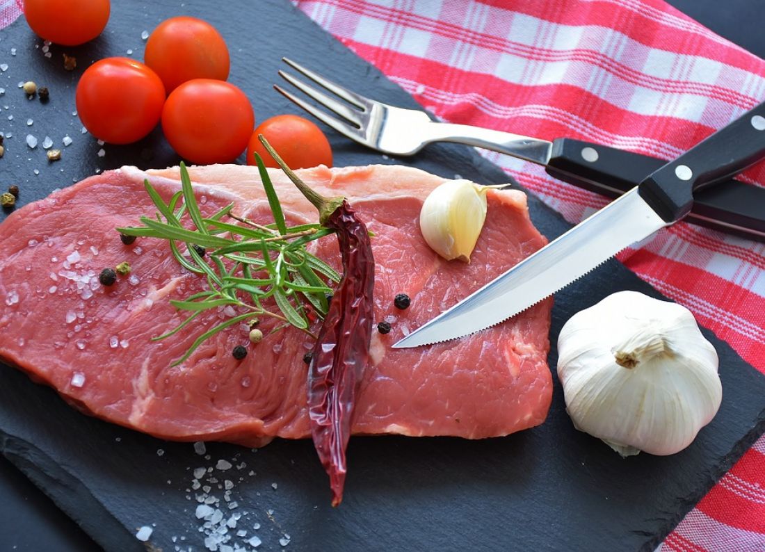 В Каменке вор вернулся из магазина с мясом и деньгами
