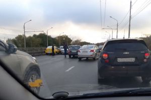 Массовое ДТП произошло на Арбековском путепроводе в Пензе