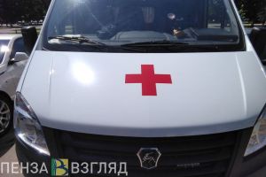 В Пензе после аварии водитель и два пассажира «Лады» попали в больницу