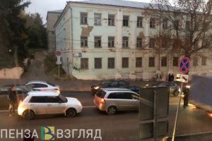 Авария в центре Пензы затруднила движение транспорта