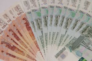 Пытаясь сохранить деньги, жительница Кузнецка лишилась более 80 тысяч рублей