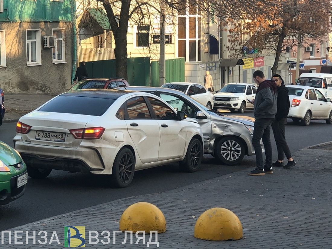 Водители двух пензенских авто испортили друг другу настроение