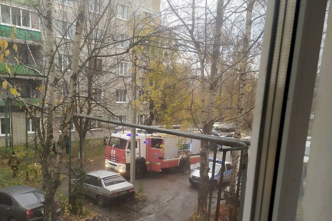 Появились подробности, фото и видео с места пожара на Заводской в Пензе