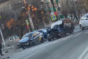 На Южной поляне в Пензе произошла жуткая авария
