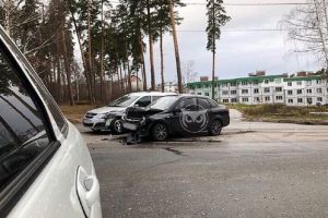 В пензенских Ахунах разбились два автомобиля «LADA»