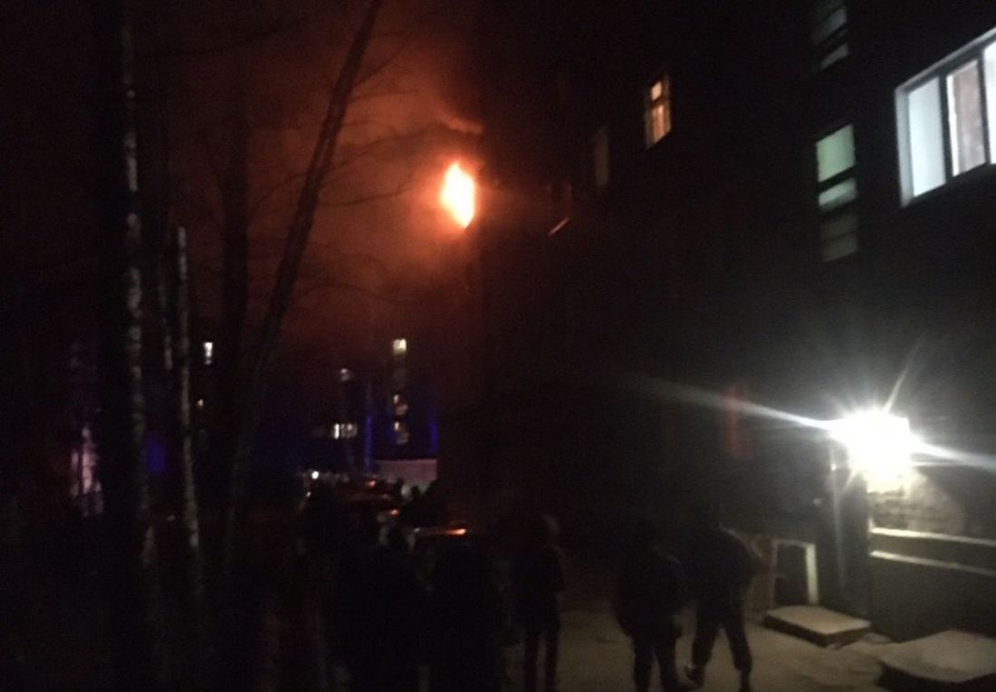 При пожаре на Медицинской улице в Пензе пострадали двое