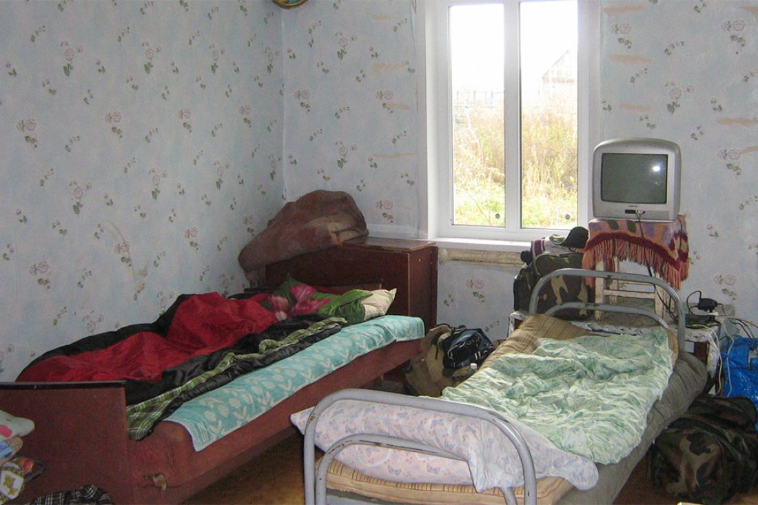 В Пензенской области маляр из Узбекистана избил топором двух спящих рабочих