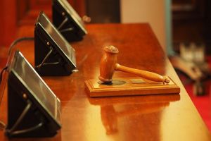 Подросток из Заречного ответит в суде за хранение и сбыт наркотиков