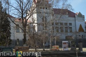 Пензенцев познакомили с «Девочками-сестрами»