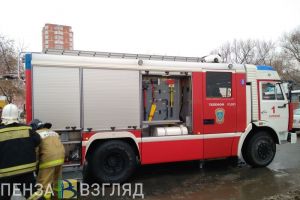 В Пензенской области из загоревшегося склада спасли мужчину